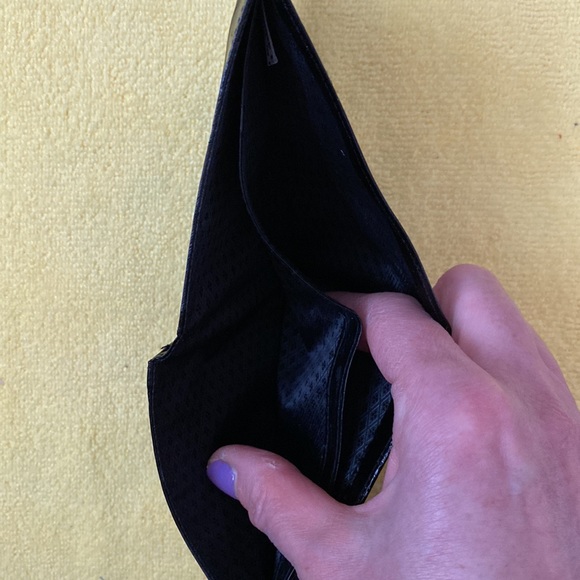 Wallet - Picture 6 of 7